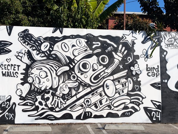 A traveler's photo spot in Arlington Heights, Los Angeles