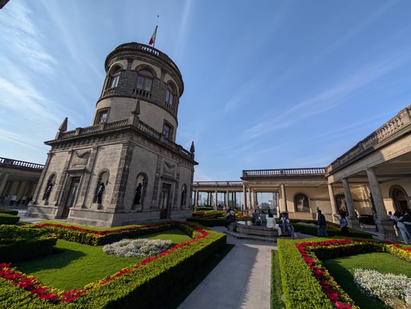 A traveler's photo spot in San Miguel Chapultepec, Mexico City