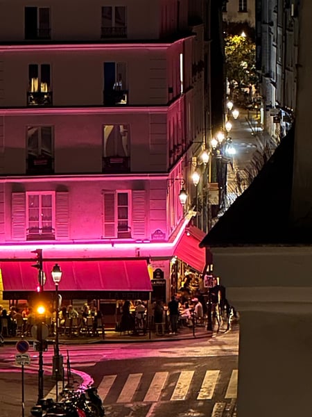 A traveler's photo spot in Paris 3e Arrondissement, Paris