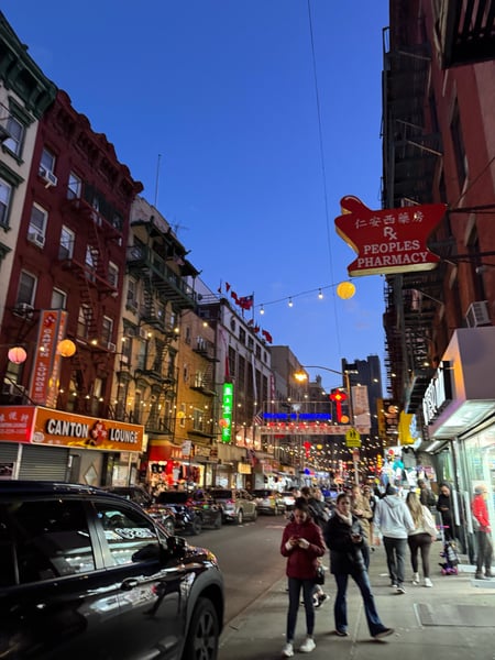 A traveler's photo spot in Lower Manhattan, New York City